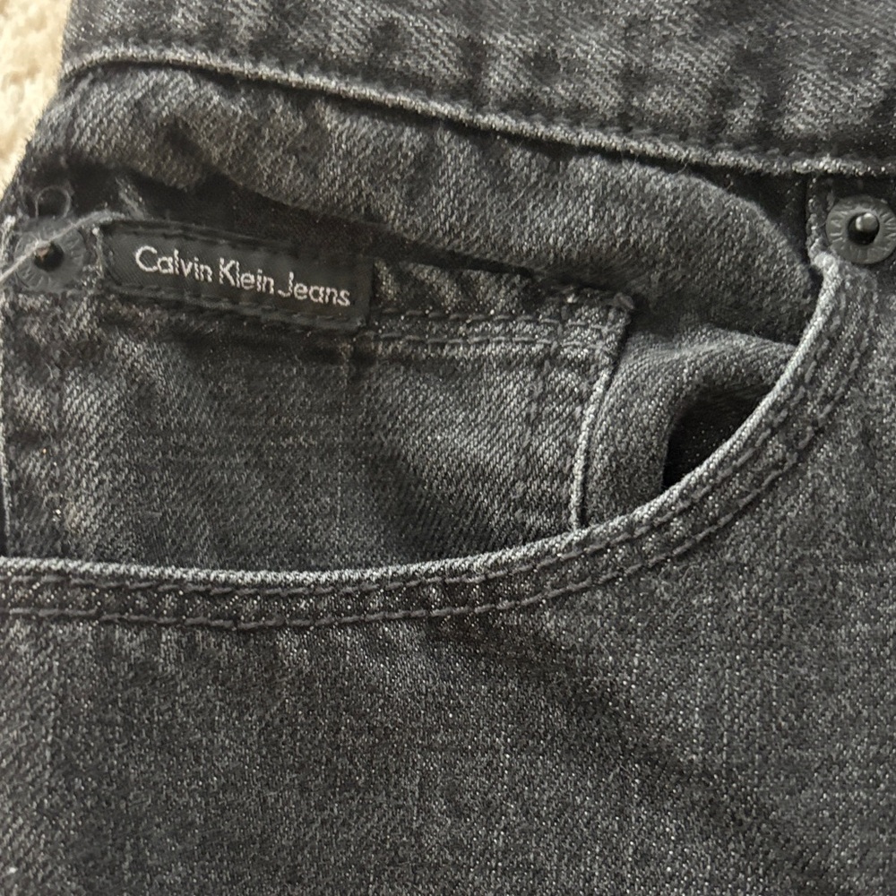 Calvin Klein Jeans Charcoal Denim - Picture 2 of 9